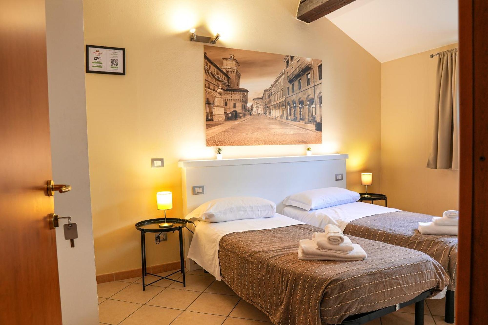 Smart Hotel Феррара Екстер'єр фото