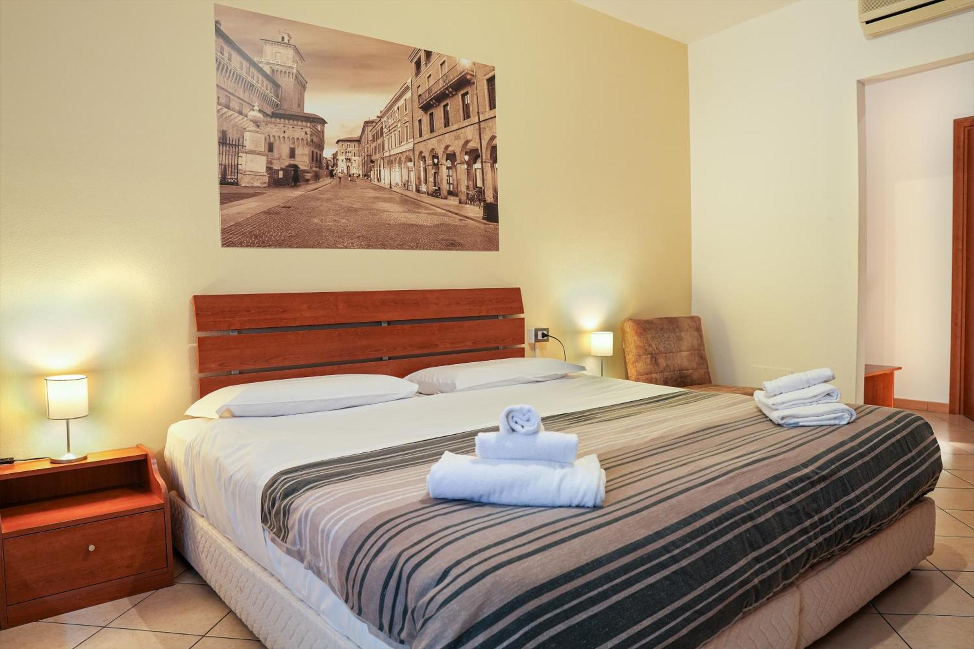 Smart Hotel Феррара Екстер'єр фото