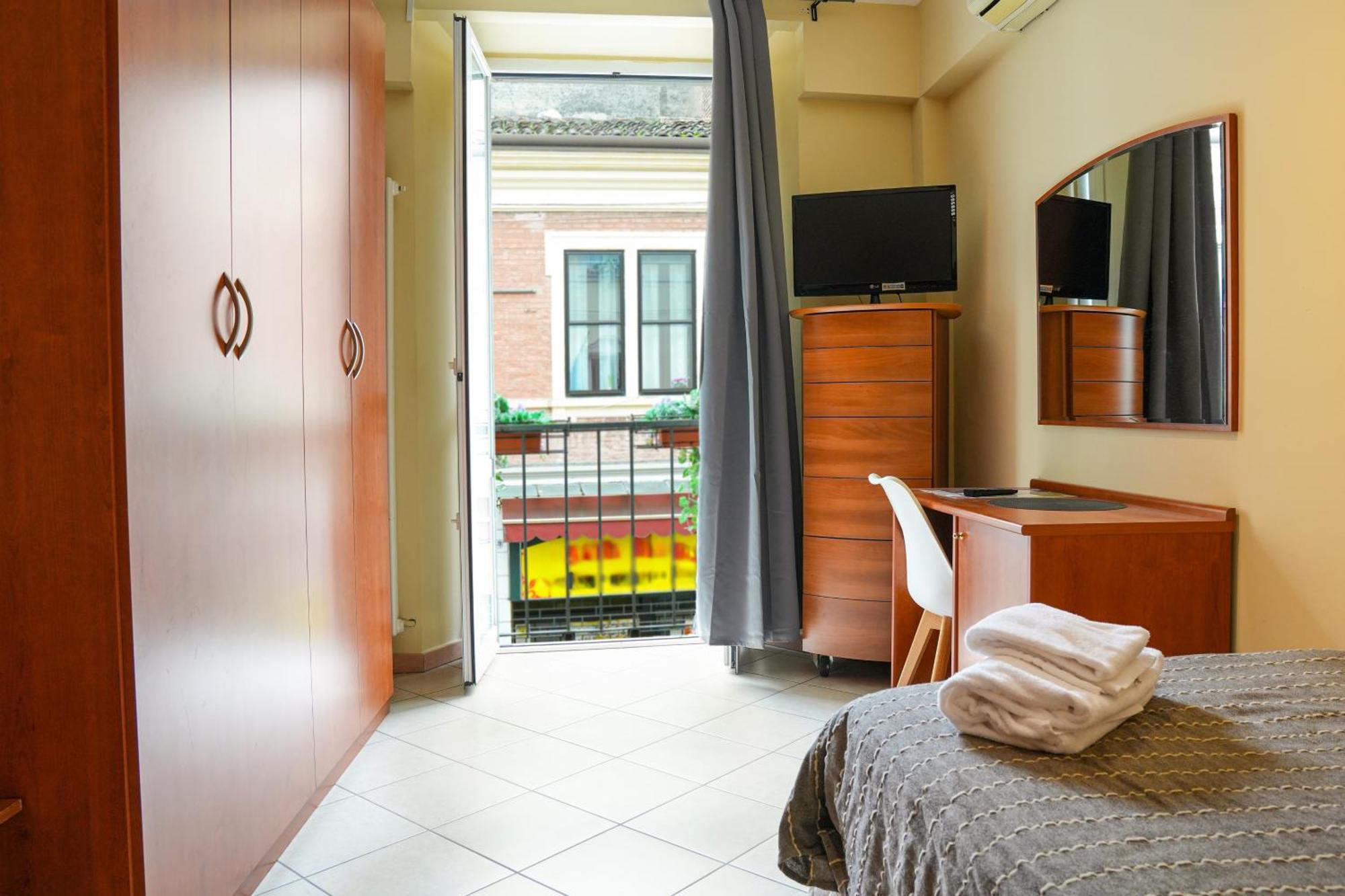 Smart Hotel Феррара Екстер'єр фото